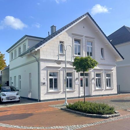 Stilvoll Wohnen In Der Kaiserlichen Post Westerstede Exteriör bild